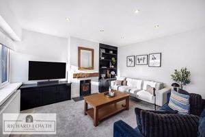 Lounge- click for photo gallery